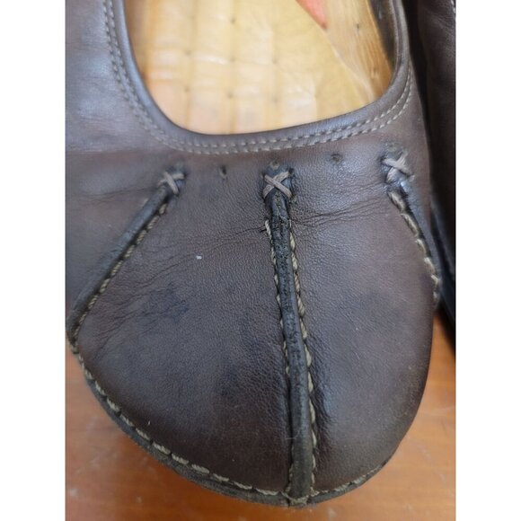 Clarks Unstructured Un Softwalk Brown Leather Slip-On Comfort Flats Women's Shoe - Picture 13 of 13